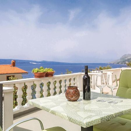 Lovely Apartment In Brela With House Sea View Eksteriør bilde