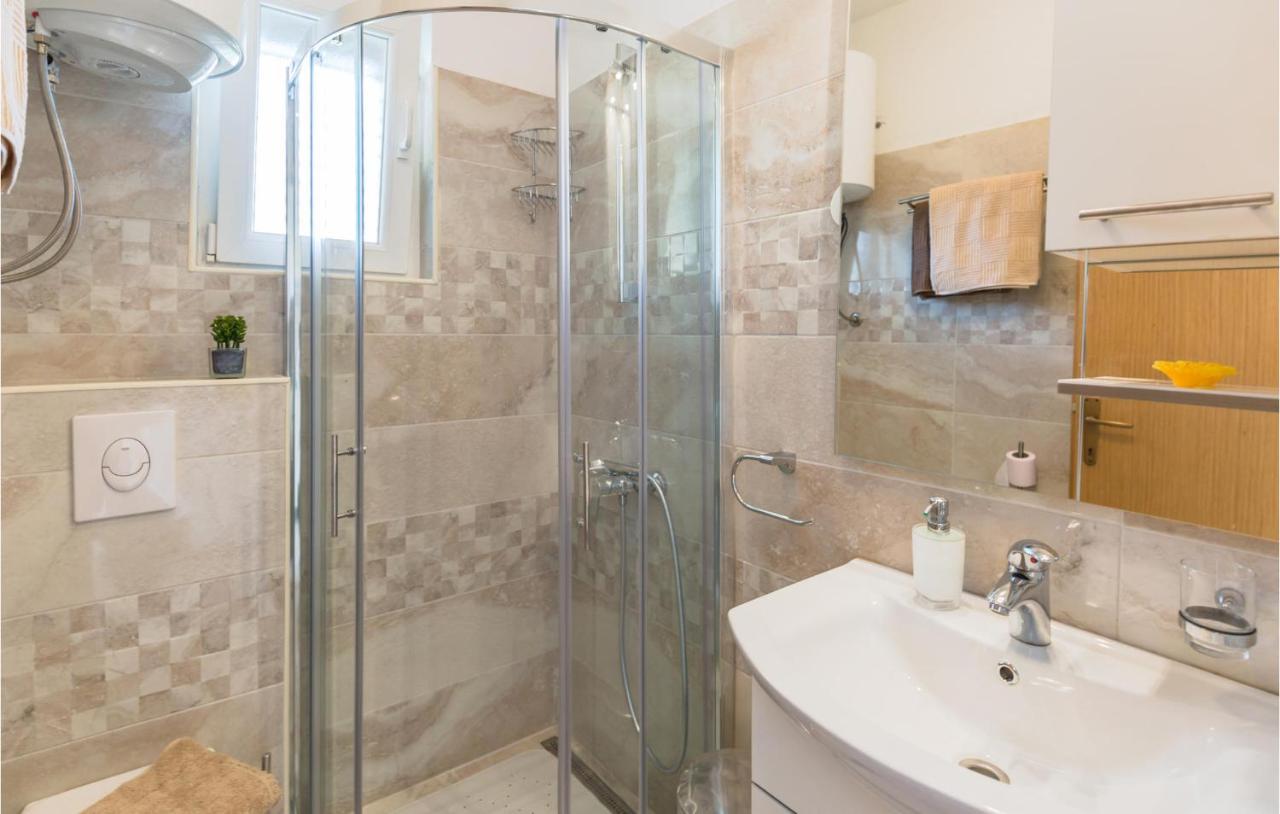 Lovely Apartment In Brela With House Sea View Eksteriør bilde
